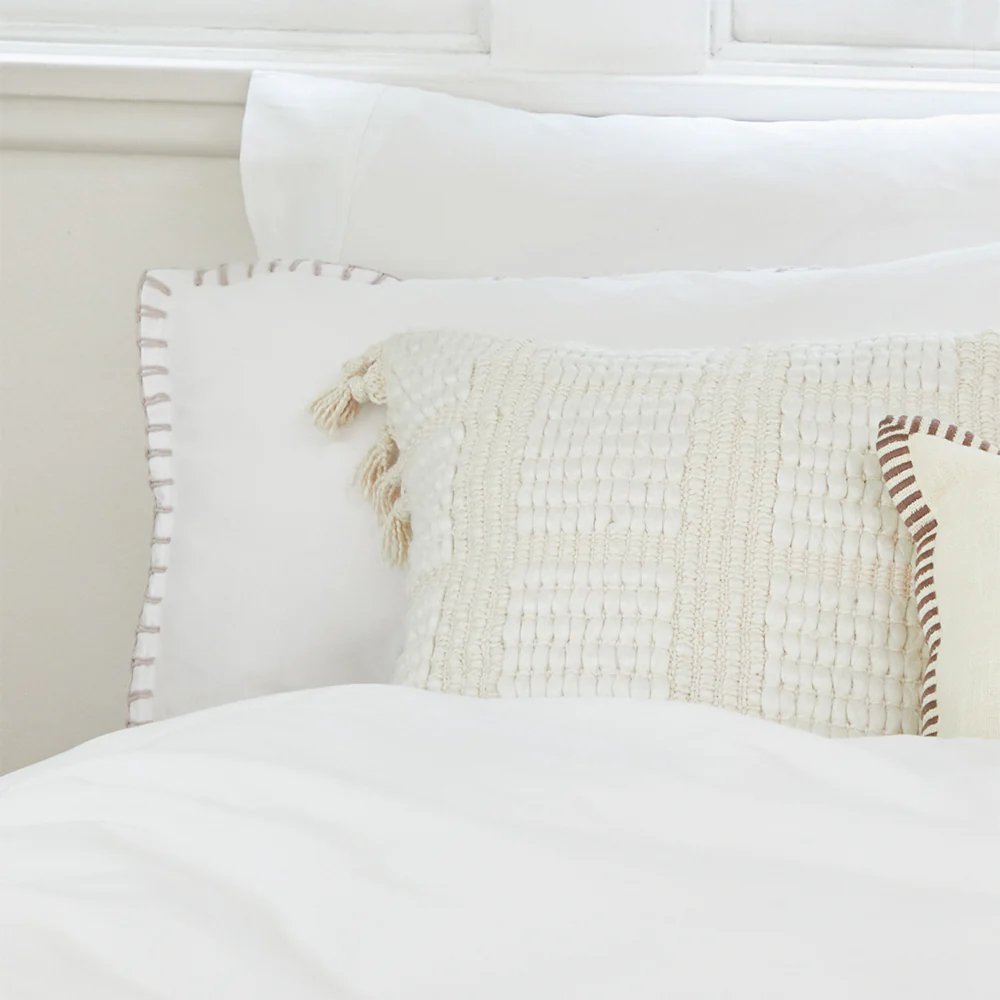 Blanket Stitch White Quilt Cover Set - Image 4