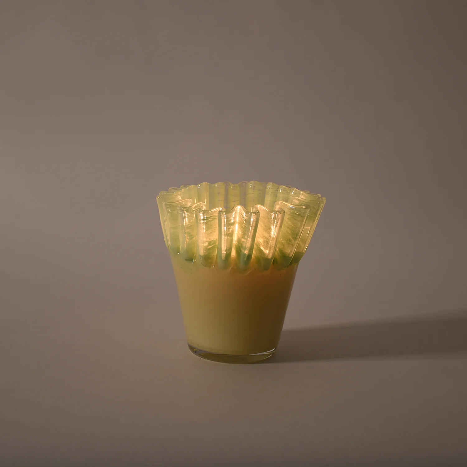 Kiki Candle Petal Dynasty - Image 4