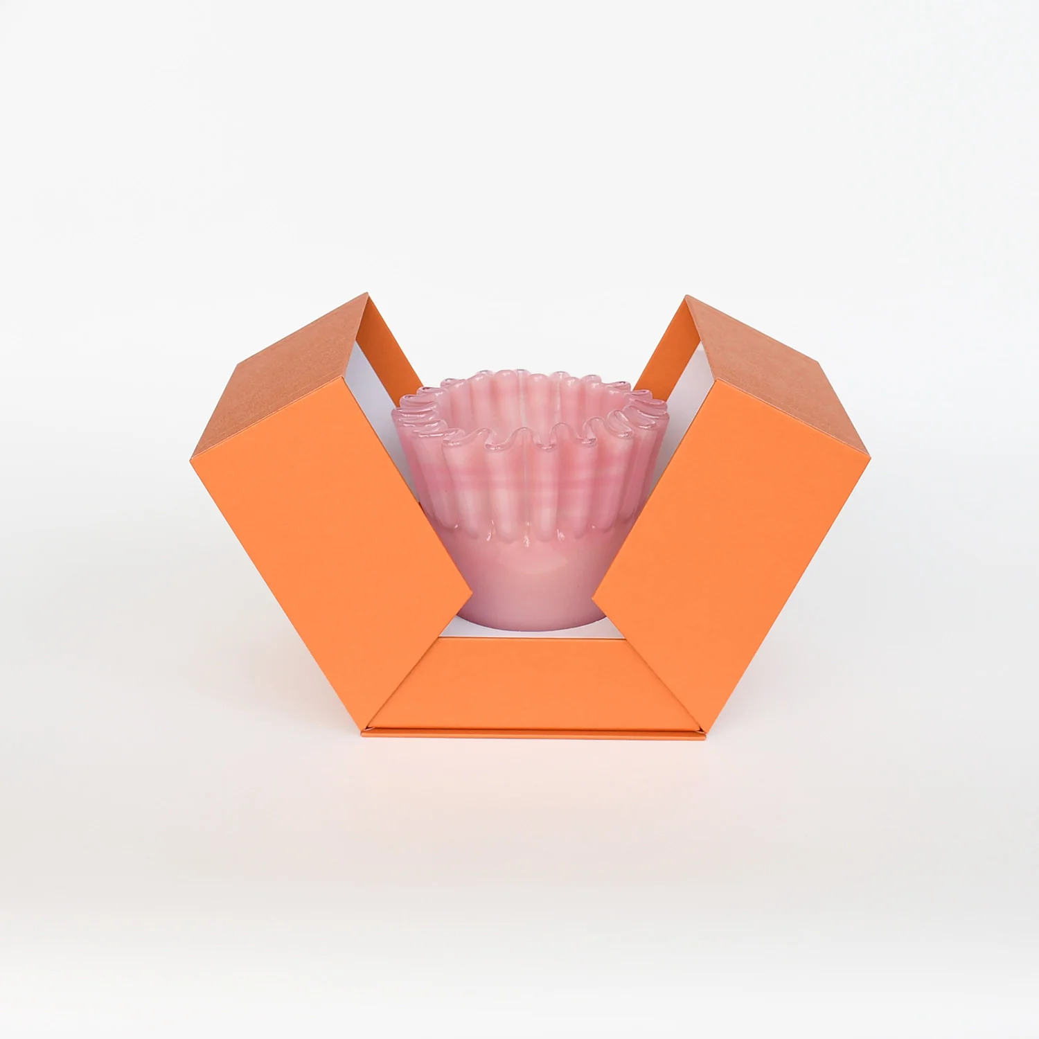Kiki Candle Pink Haze - Image 3