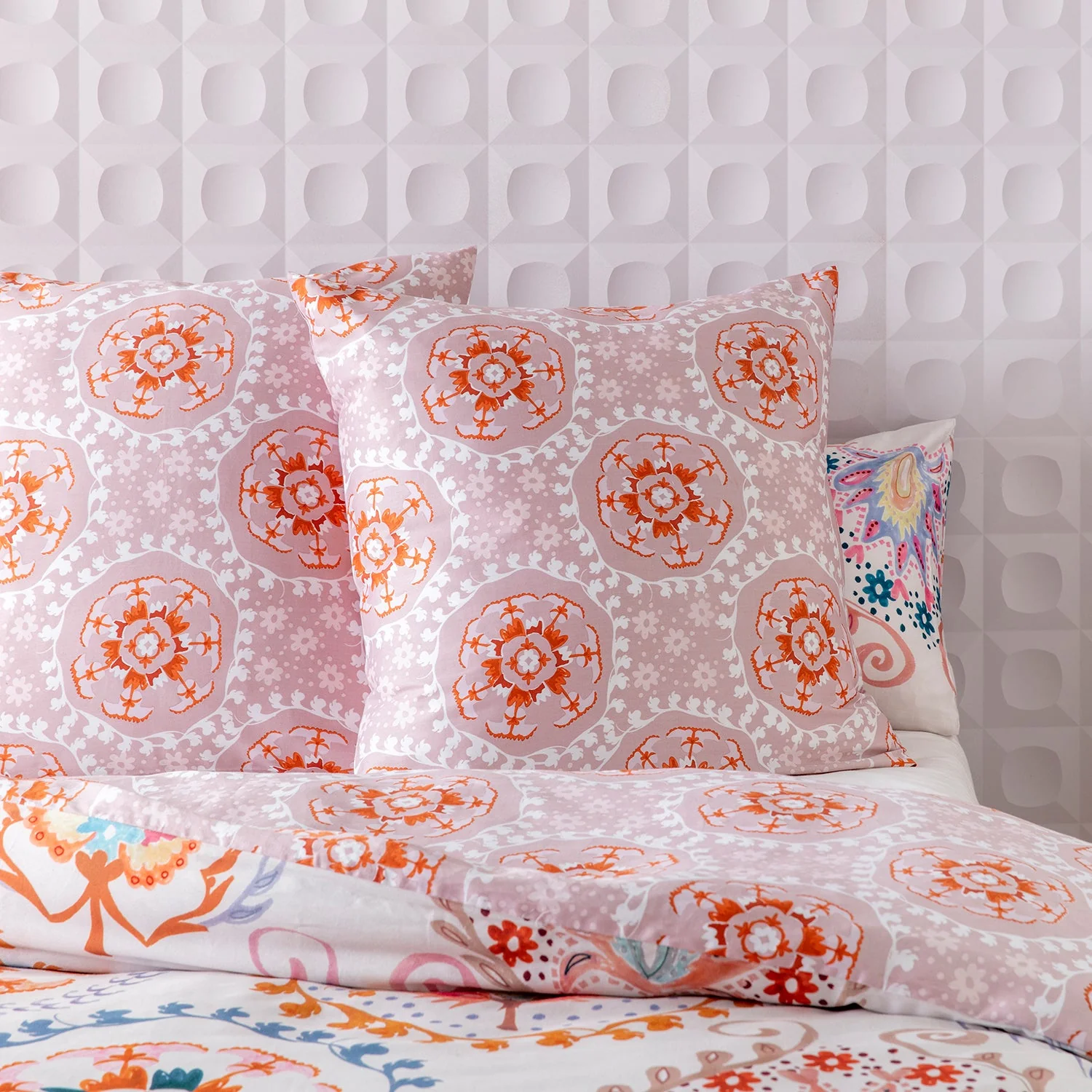 Lola Euro Pillowcase - Image 2